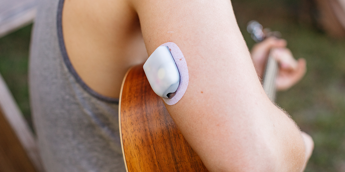 Omnipod GO - Vertically positioned on your arm