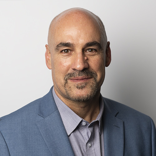 Mark Evans headshot