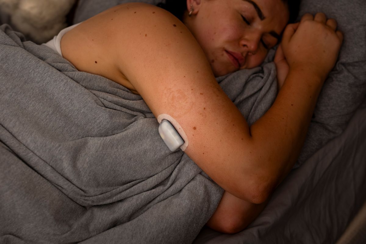 Podder, sleeping, wearing an Omnipod